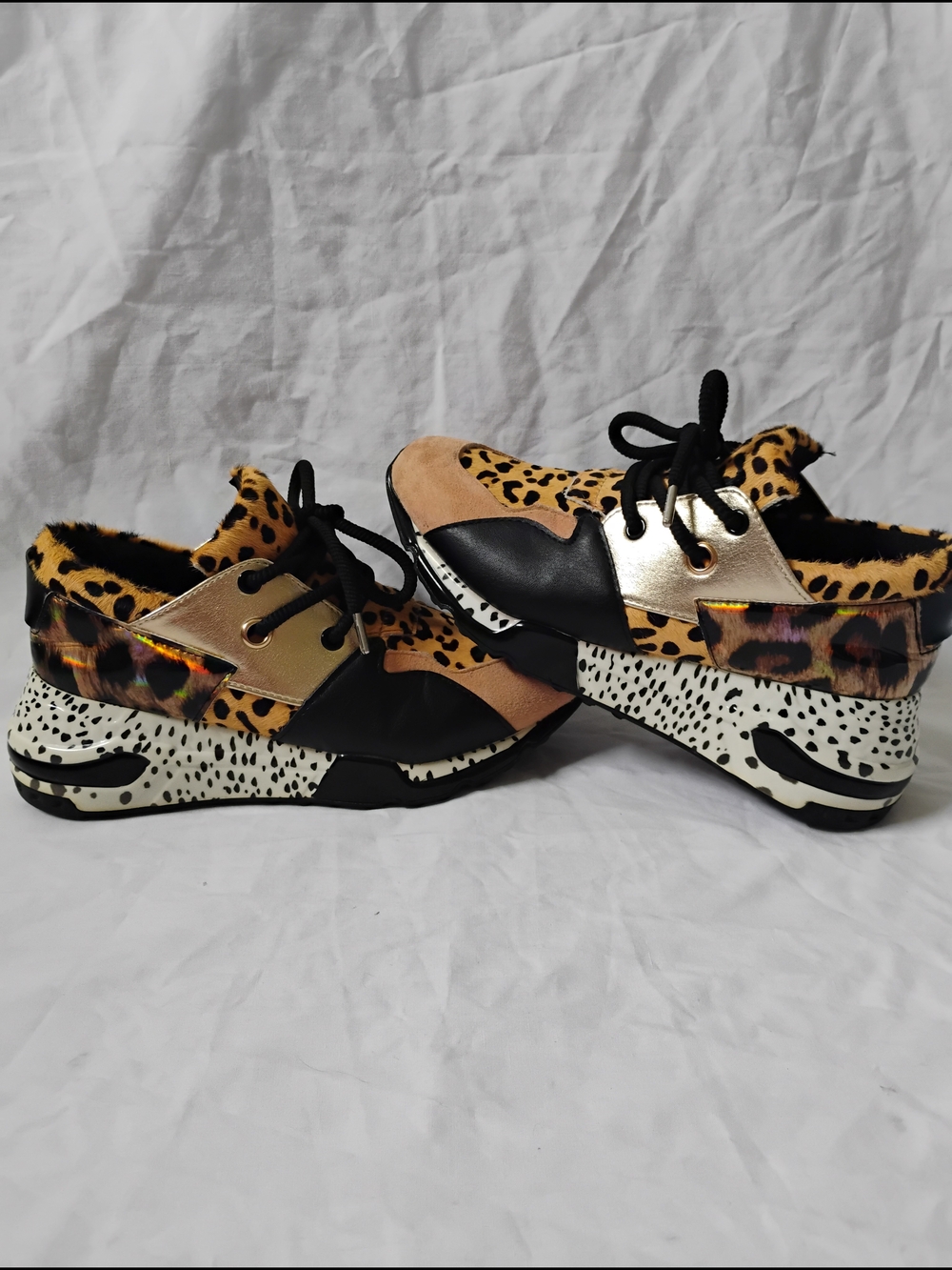 Steve Madden Cliff Sneakers Women's Size 8.5 Leopard Print Chunky Platform Shoe